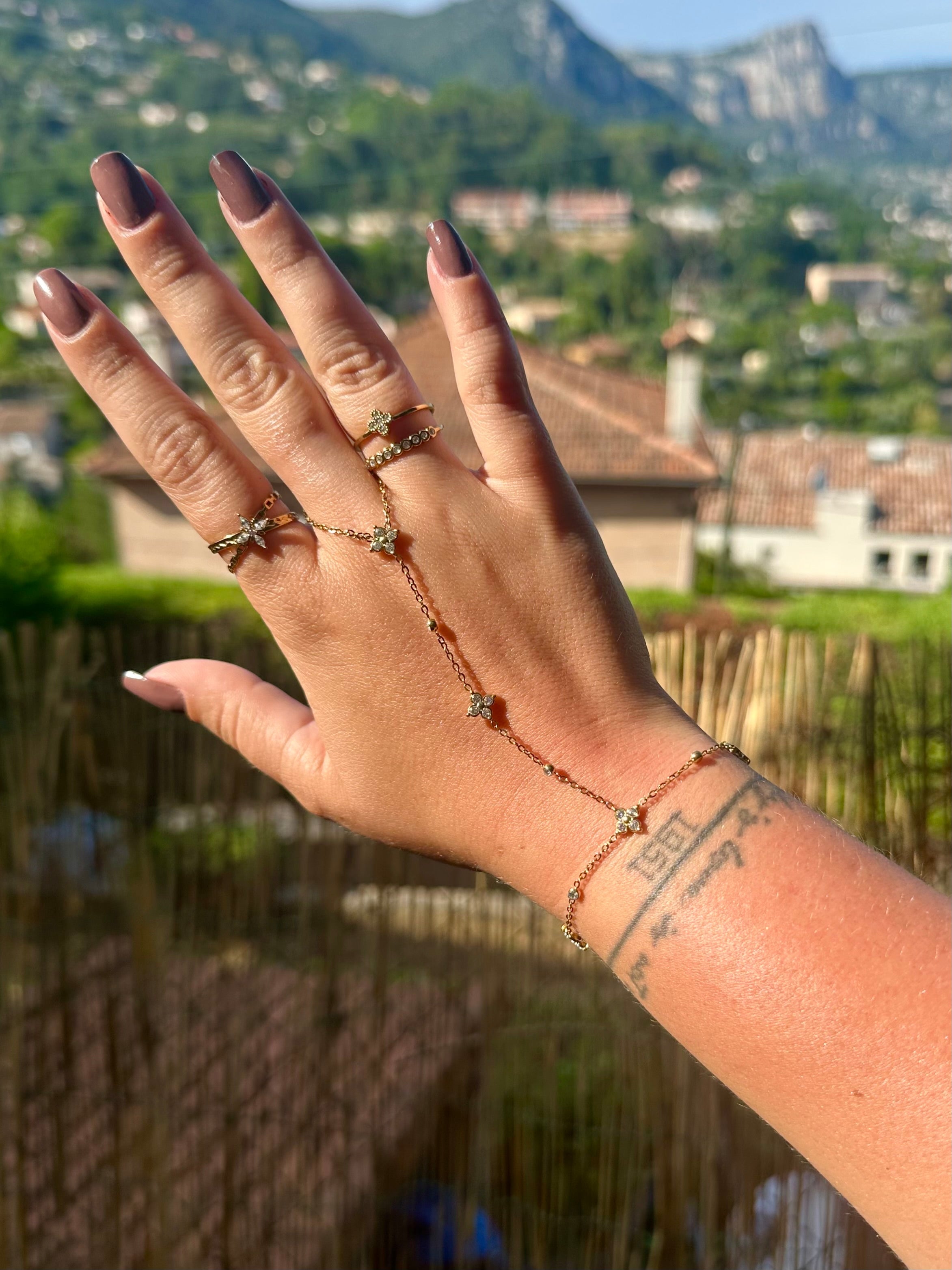 Chaîne de main "Alyzée" Kelyana Collection